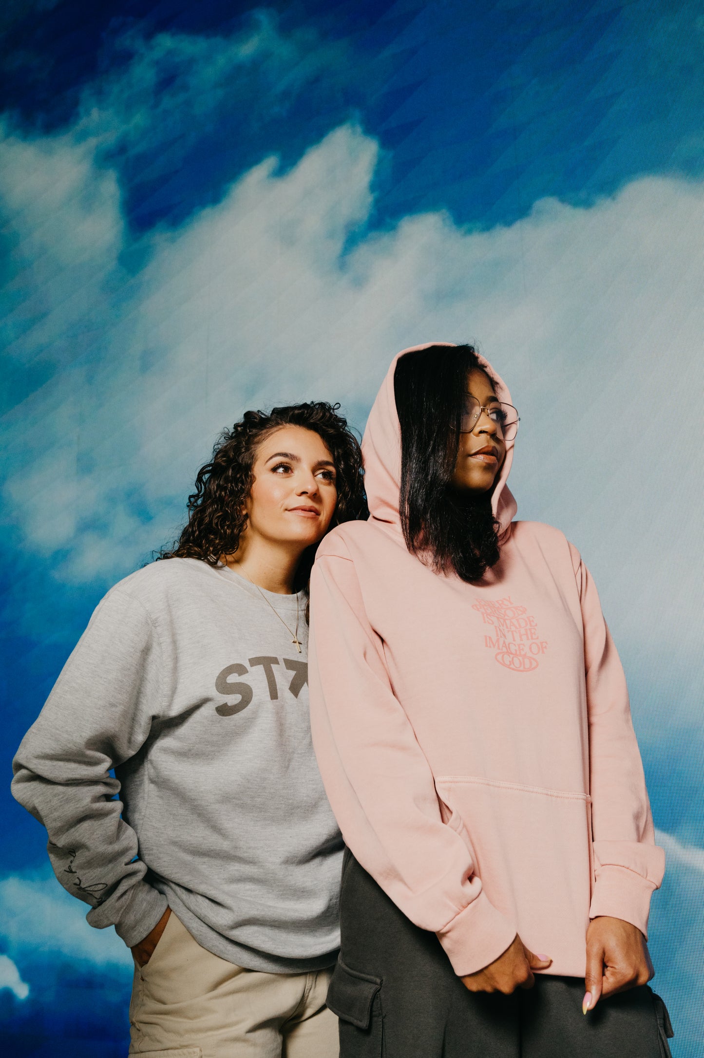STAND Crewneck